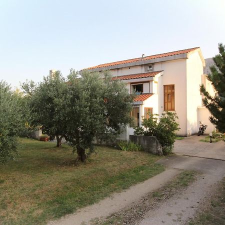 Apartments Petrica Башка Экстерьер фото