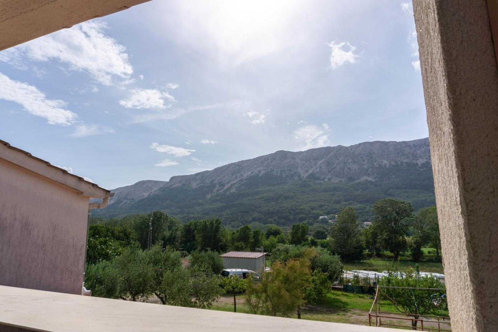 Apartments Petrica Башка Экстерьер фото